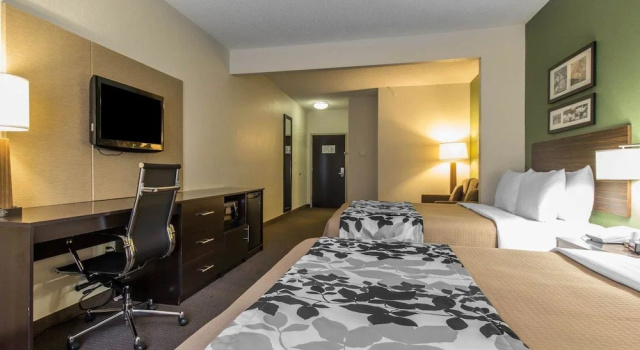 Четырёхместный люкс Sleep Inn & Suites Middlesboro