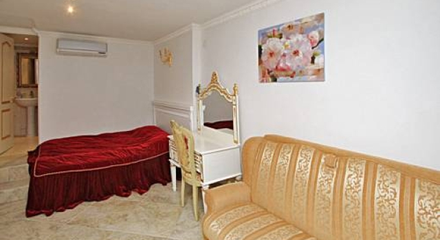 Royal Park Hotel, Reservar Hotel Danilovka Yalta