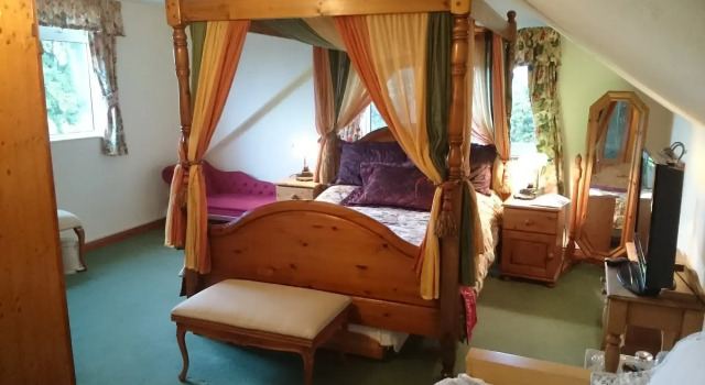 Shiralee Bed & Breakfast