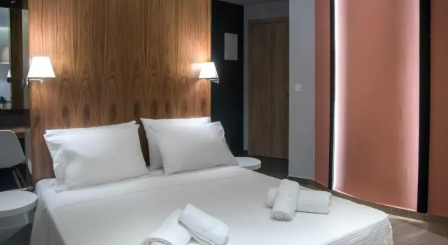 Полулюкс AD Athens Luxury Rooms & Suites