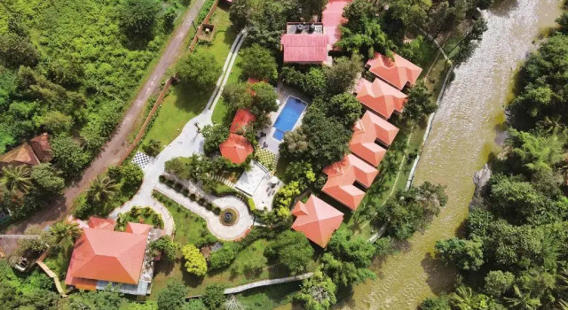 Regenta Kabini Springs-kabini, Забронировать Отель Дубай Эмират Дубай, рядом с Dubai Health Authority - Head Quarter