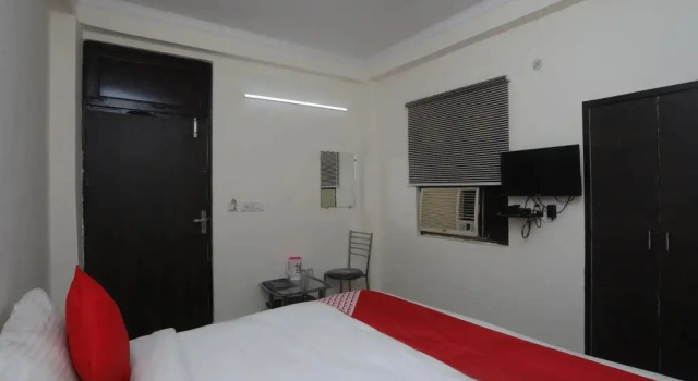 Oyo 19999 D M Residency, Забронировать Отель Отели Нью-Дели с завтраком, Завтраки
