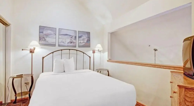 Downtown Breckinridge Studio With Master Loft Sleeps 4 1 Bedroom Condo by RedAwning