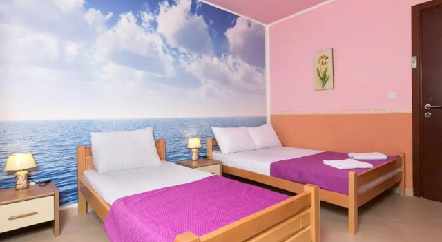 Apartments Coral, Book Lejlighed Hoteller i Kotor Riviera med parkering, Parkering