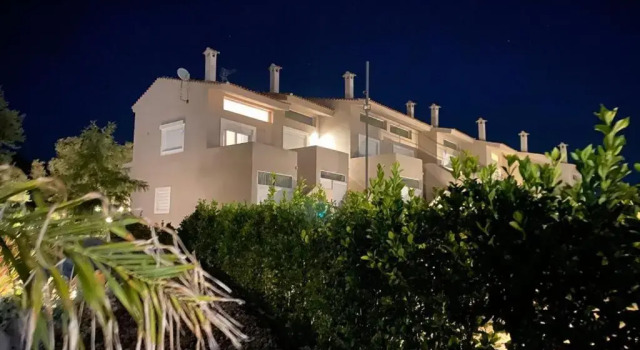 Syllas Grand Resort - Deluxe Family Villa 7, Book Resort Edipsos Evia