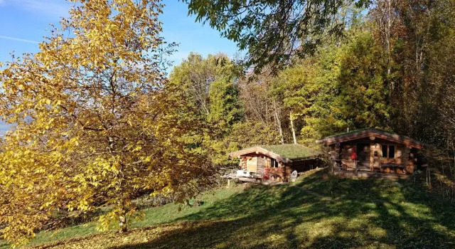 Les Cabanes Du Saleve, Book Hotel Hoteller i Rhône-Alps med parkering, Parkering