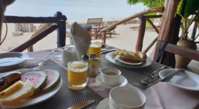 Menai Bay Beach Bungalows, Забронировать Отель Unguja Ukuu Zanzibar Central