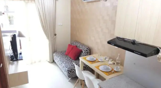Premium One Bedroom at Woodland Park Residence, Book Hotel Jakarta Jakarta Province