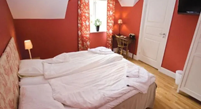 Lanterna Hotel, Забронировать Отель Отели Седерманланд 3 звезды, 3*