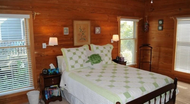 Flounder Inn - 4 Br Home
