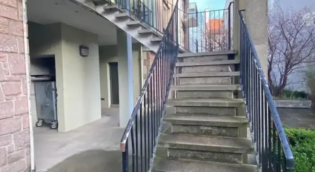 Edi B&B, Забронировать Отель «постель и завтрак» Старый город Эдинбург, рядом с Железнодорожный вокзал Эдинбург-Уэверли