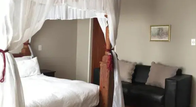 Люкс Presidential African Kingdom Guest House