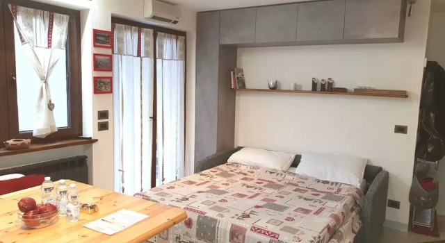 Casa Sofia - Magnificent new Built Town Center Studio Apartment With Terrace, Забронировать Апартаменты/квартира Отели Саузе-д'Ульс с парковкой, рядом с Горнолыжный курорт Саузе-д’Ульс - Жувансо, Парковка