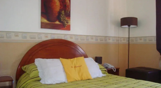 Hotel El Escorial, Забронировать Отель Отели Винья-дель-Мар с завтраком, рядом с Gustavo Fricke Hospital, Завтраки