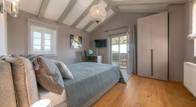 Villa Pietra, Забронировать Вилла Бизнес-отели Вишнян, 4* 5*
