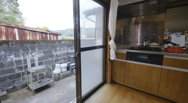 Vacation rentals -sui-