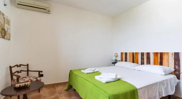 B&B Rosa Dei Venti, Book Bed and Breakfast Hoteller i Parabita med parkering, Parkering