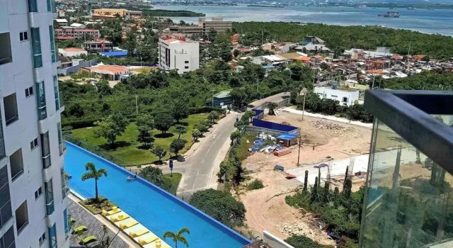Люкс Executive Mactan Beach front Suites