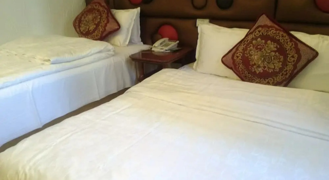 Трёхместный номер Standard Aloha Hotel