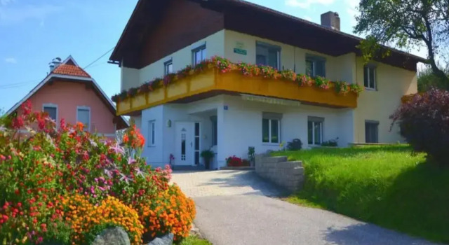 Апартаменты Apartment in Sankt Kanzian Near Klopeiner Lake