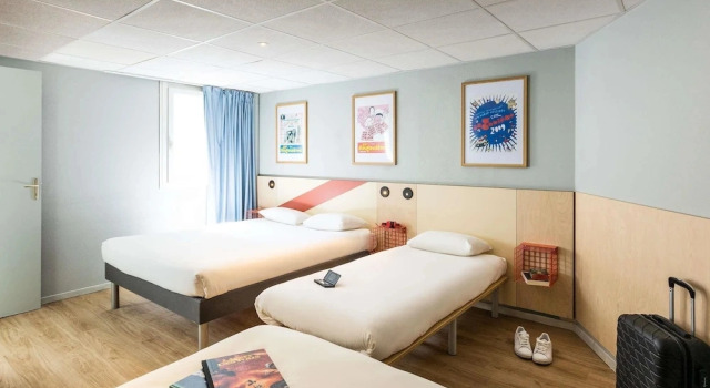 Семейный номер Standard ibis budget Angoulême Centre