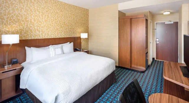 Номер Standard Fairfield Inn & Suites by Marriott North Bergen