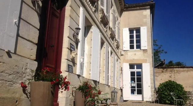Château Rouge 47, Prenota Hotel Hotel a Aquitania con parcheggio, Parcheggio
