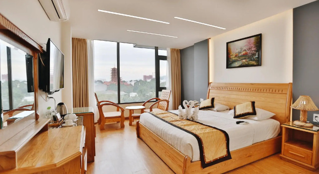 Duc Vuong 2 Hotel