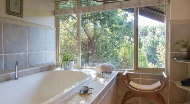 Двухместный номер Luxury The Fernery Lodge & Spa
