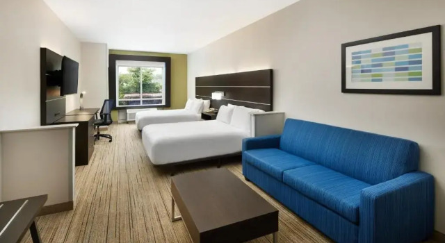 Четырёхместный люкс Days Inn by Wyndham Valdosta/Near Valdosta Mall