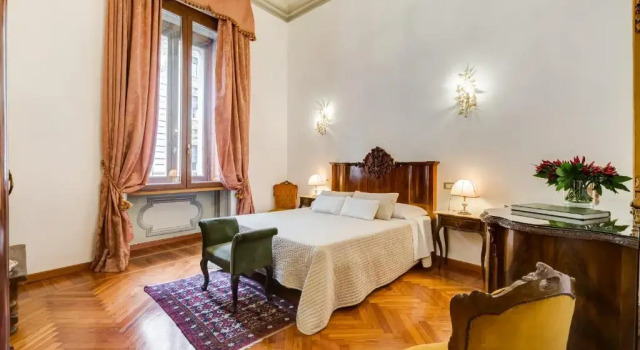 Номер Superior Affreschi Su Roma Luxury B&B