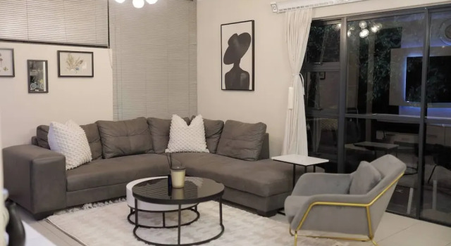 Luxurious, Spacious 2-br