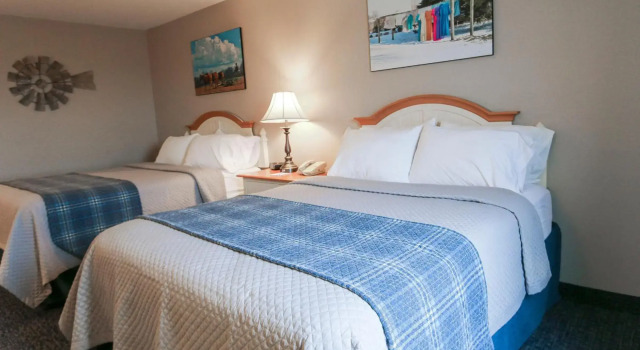 Blue Gate Garden Inn, Rezerwuj Hotel Shipshewana Indiana