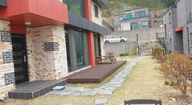 Коттедж Geoje Sukwong Two floors House