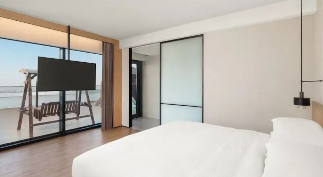 Doppel Studio mit Balkon Fairfield by Marriott Pujiang