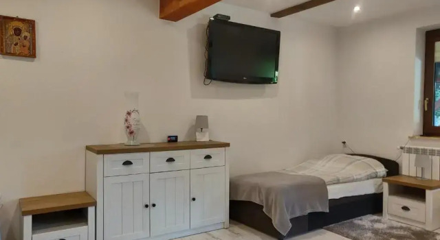 NOCLEGI-SPŁYWY BUGIEM, Réserver Hôtel Hôtels à Lubelskie avec parking, Parking
