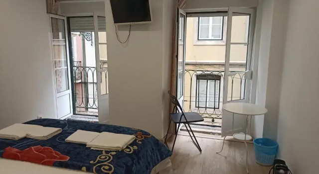 Martim Moniz 28 Guest House, Book Pension Billige hoteller i Lisbon Region