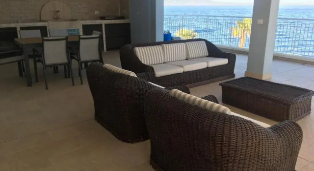Коттедж L'Airone Sea House
