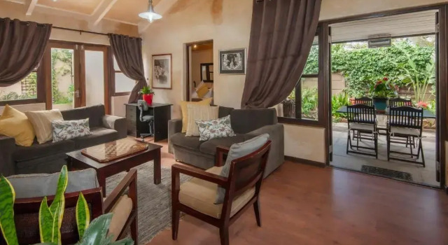 Люкс Aloe Guest House
