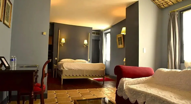 Номер Deluxe Logis Hôtel Le Boudoir