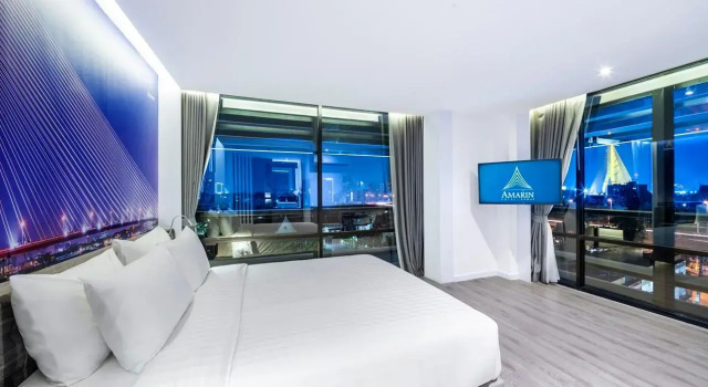 Номер Deluxe Amarin Hotel Rama 8