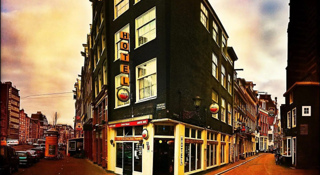 Hotel Corner House