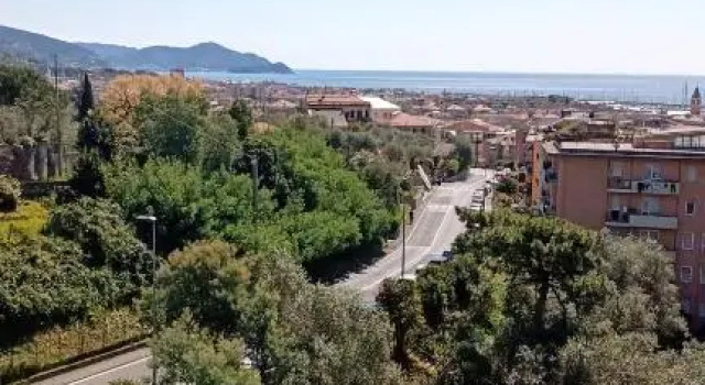 Terrazza Sul Mare In Via Devoto, Забронировать Отель Отели в центре Кьявари, в центре
