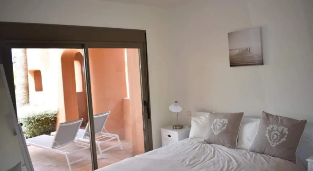 2256-Stunning groundfloor in luxury complex!