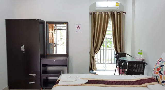 The Wish Residence, Varaa Hotelli Hotellit North-Eastern Thailand pysäköinnillä, Pysäköinti