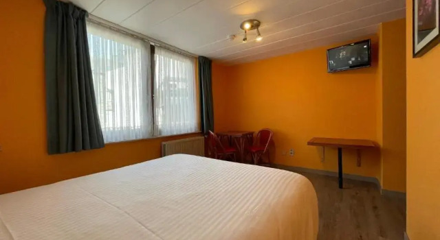 Номер Standard Hotel Les Arcades - La-Roche-en-Ardenne