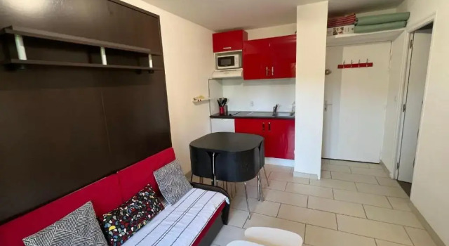 Appartement 2 pièces rez-de-jardin à 2 pas de la plage et de la thalasso, Забронировать Апартаменты/квартира Кабур 