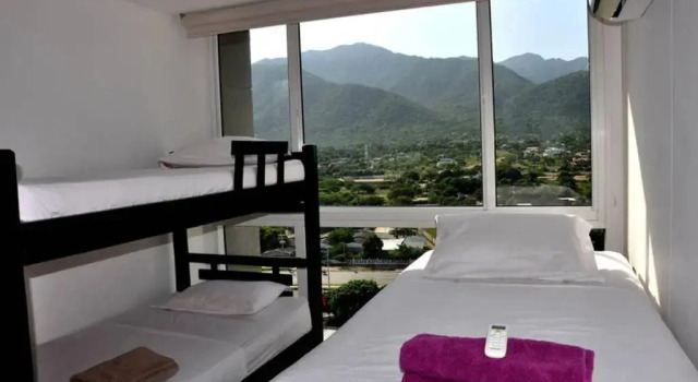 Acogedor con vista al mar en Condominio Zazue a 300 metros de la playa Bellohorizonte Santa Marta, Réserver Hôtel Hôtels 4 étoiles à Magdalena, 4*