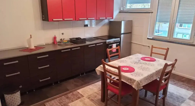 Apartman Banja Luka 2, Забронировать Апартаменты/квартира Отели Баня-Лука с завтраком, рядом с Kastel Fortress, Завтраки