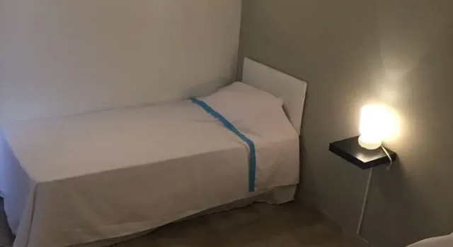 Трёхместный номер Standard c 1 комнатой Island Life Hostel